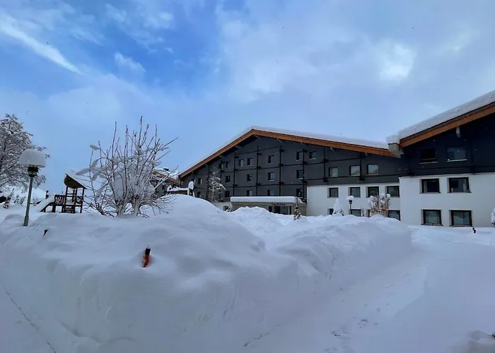 B 072 By Interhome *