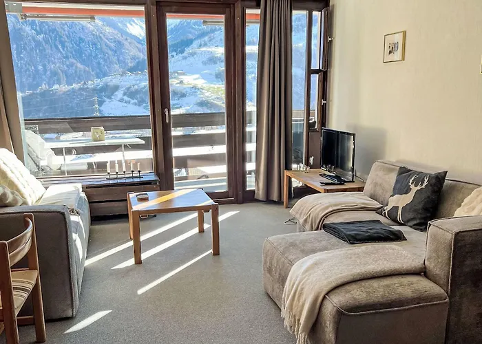 B 072 By Interhome *